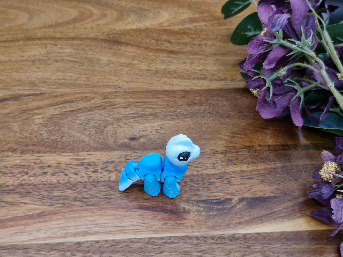 3D Printed Long Neck Dino Hatchling
