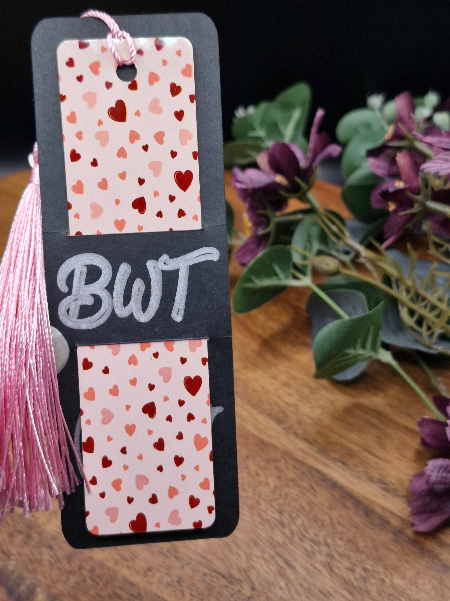 Ditsy love hearts - Metal Bookmark