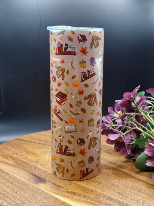 Cosy bookish autumn - bookish tumbler