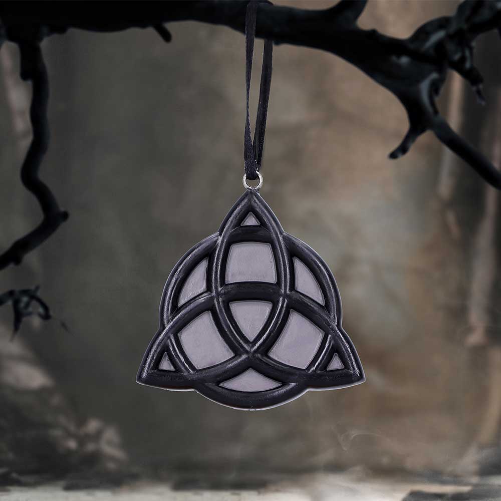 Triquetra Magic 6cm hanging ornament