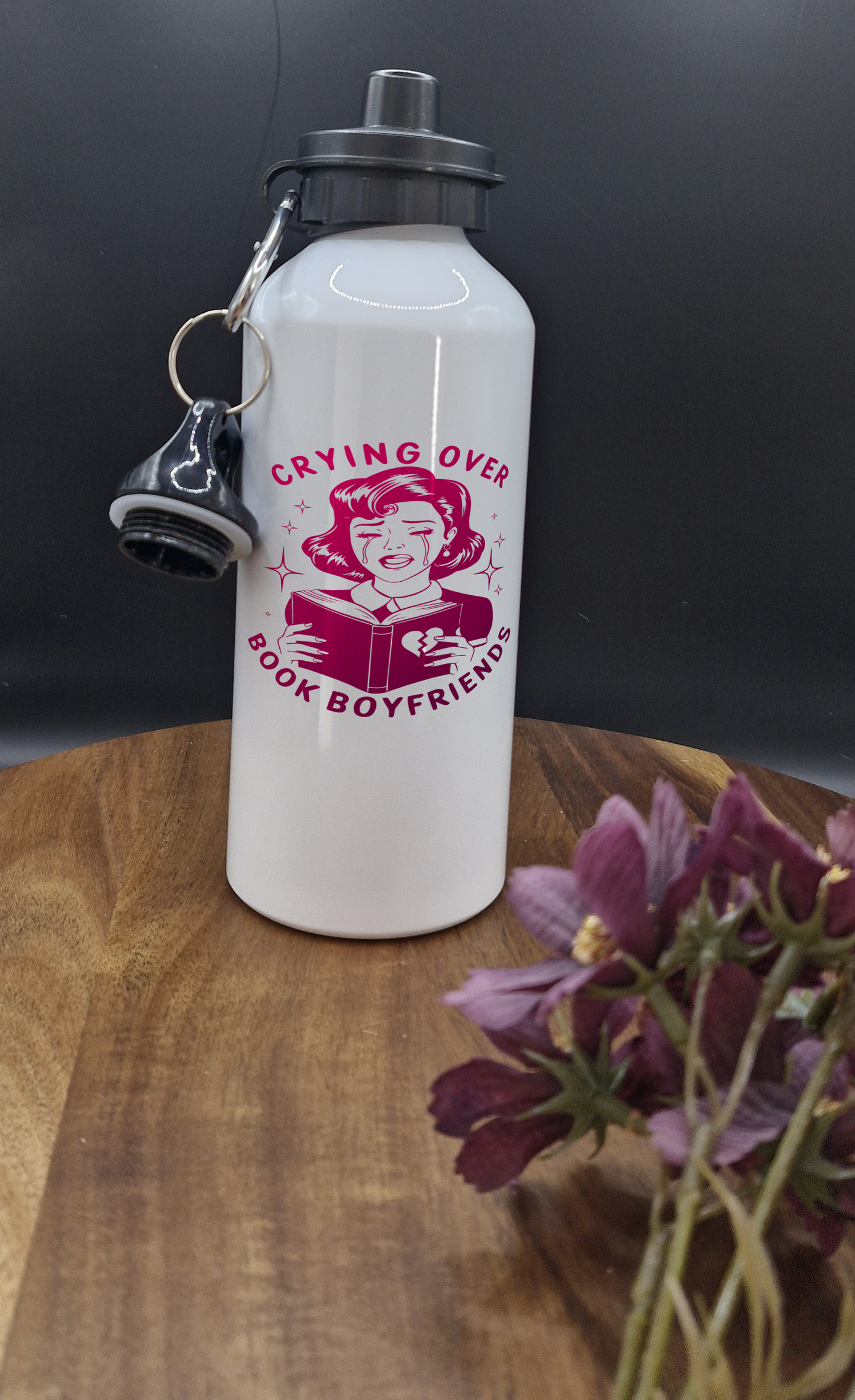 600ml Aluminum Sports Bottles (Crying over book boyfriends pink ver)